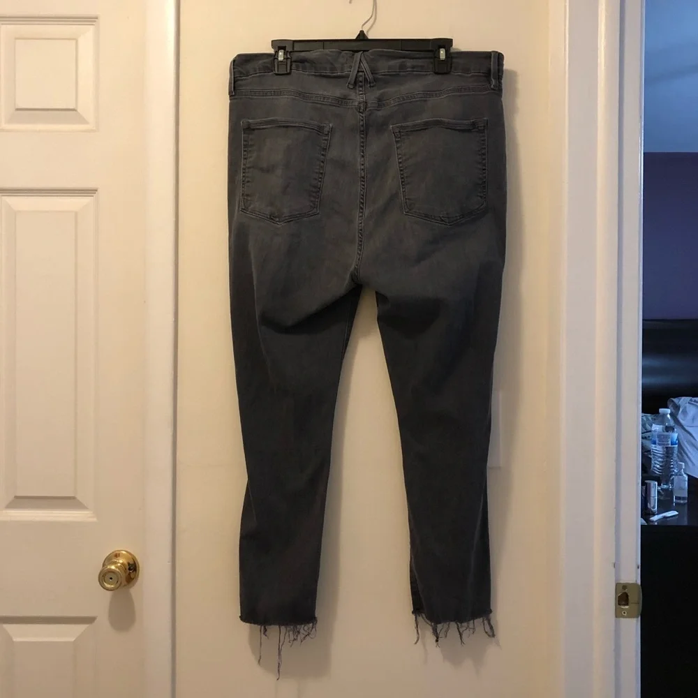 Good American good legs cropped jeans - Picture 2 of 4